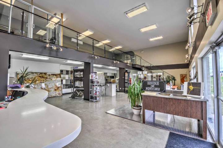 Rénovation bureau Comptoir 2000 Gatineau